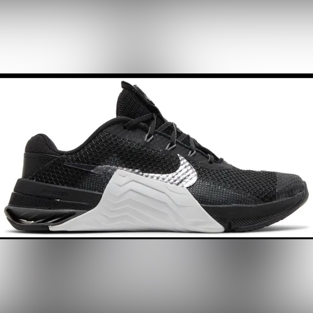 [NEW] Women's Nike Metcon 7 Training Shoes CZ8280-010